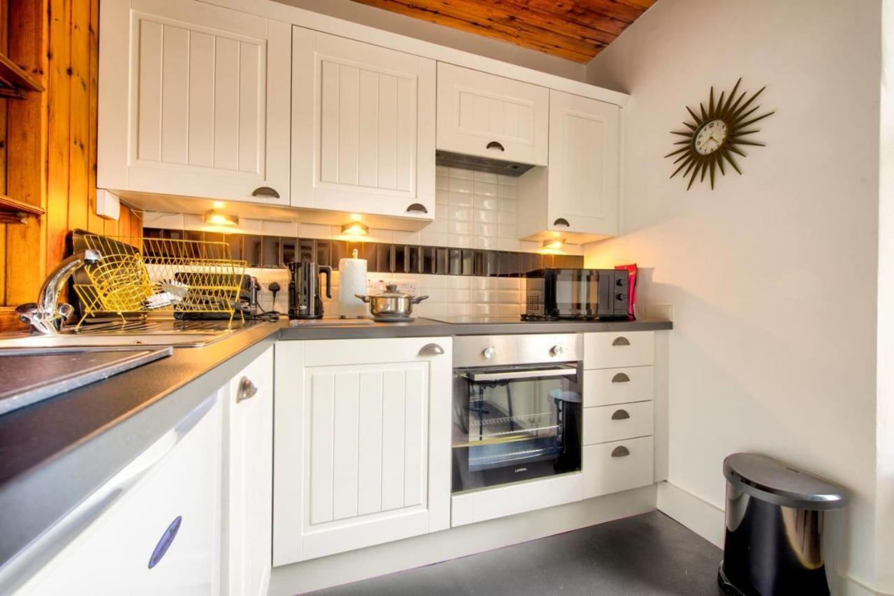 אדינבורו Guestready - Apartment In The Historic Grassmarket For 2 Guests מראה חיצוני תמונה